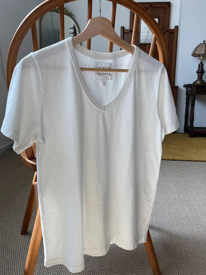 Le Bon Shoppe - Wholesale T-Shirt - Women's - La Vie Tee - Made with Organic Cotton (2S-2M-1L)