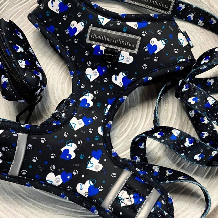 HUELLITAS INFINITAS - Wholesale Tuig voor huisdieren - Hond - Fantasy Hearts verstelbaar harnas3