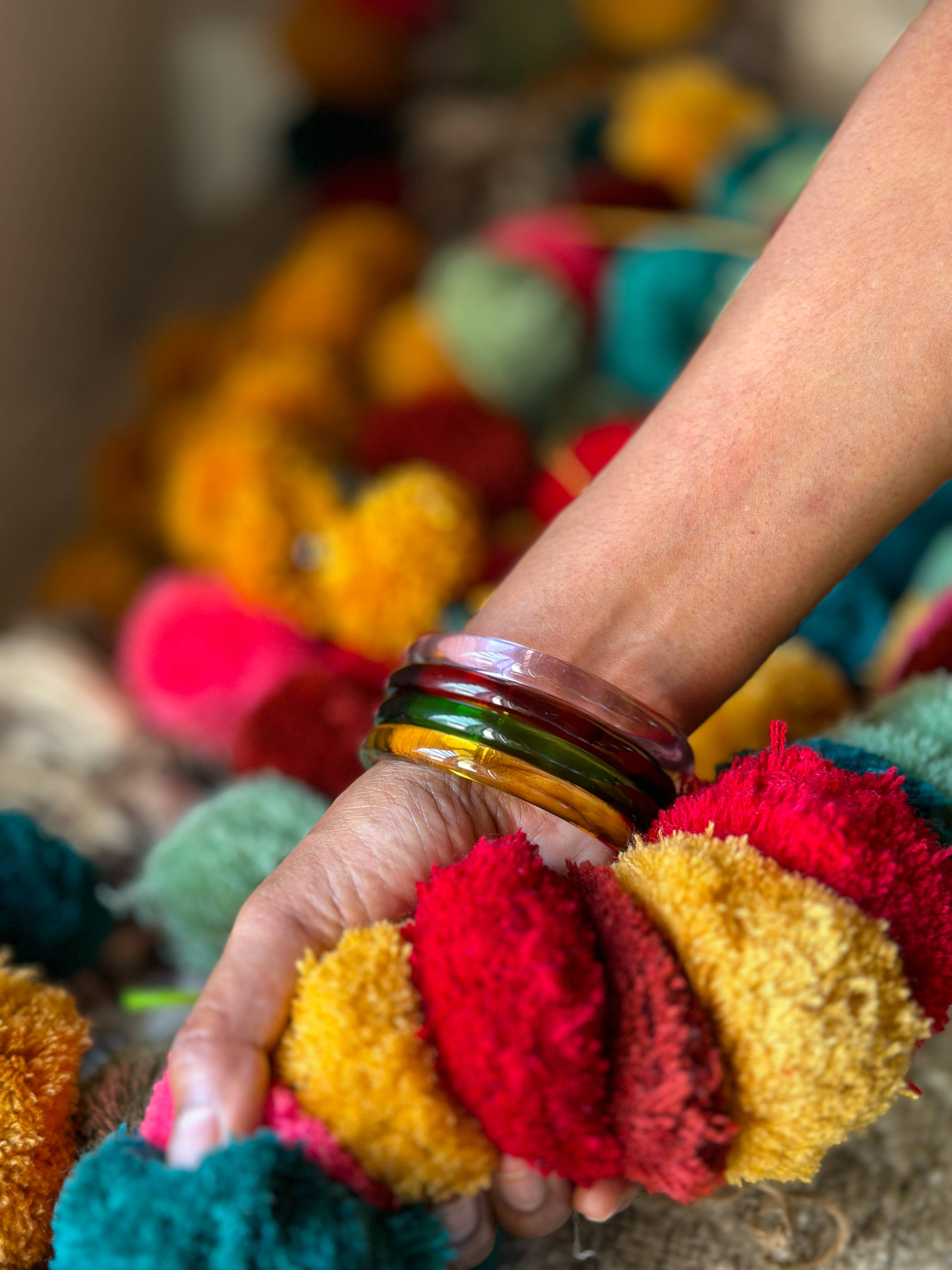 Annahmol - Wholesale Bangle Bracelet - Saramai Glass Bangles4