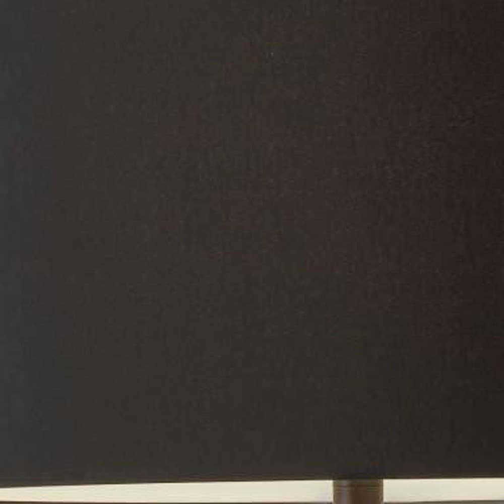 HomeRoots - Vente Lampes sur pied - Lampadaire trépied noir de 62 po avec abat-jour tambour noir3