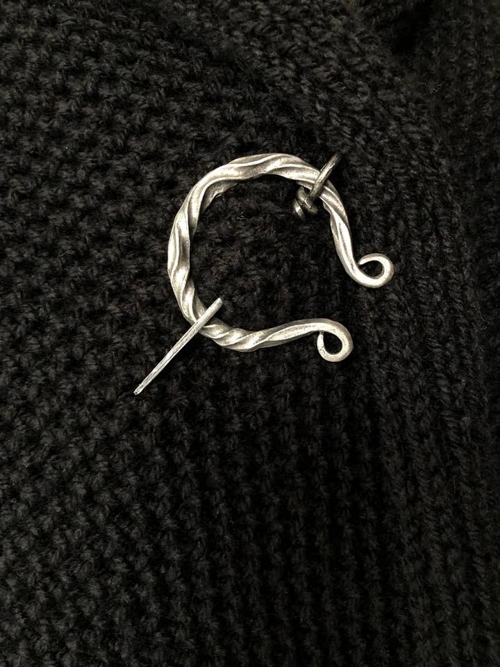 The Witch's Cabin - Wholesale Poncho - Women's - Outlander shawl handmade black inspired by Clair's4