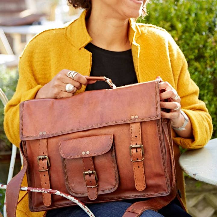 The Paper High Gift Company Limited - Wholesale Laptop Bag - Women's - Large Vintage Style Brown Leather Laptop Satchel - Handmade
