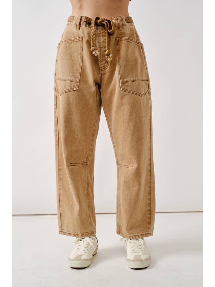 Aaron & Amber - Wholesale Jeans - Women's - MAP3083 BARREL DENIM PANTS WITH EYELET WAIST