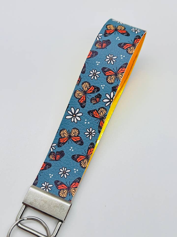 Porte-clés Fall Monarchs pour la vente par Sidekick Keychain Supply