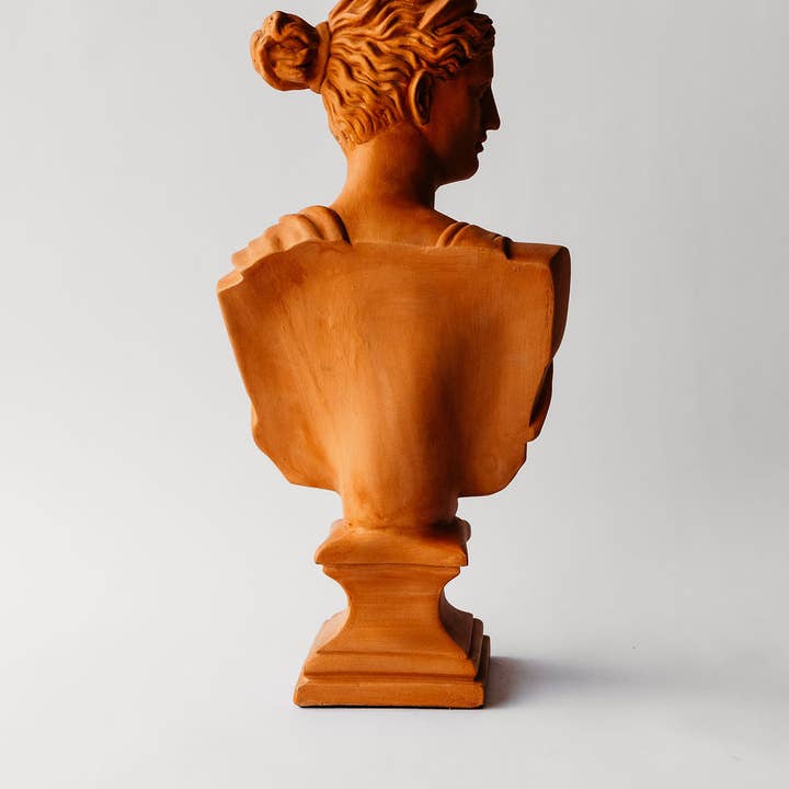 House Parts, Inc. - Wholesale Sculpture - Bust of Diana9