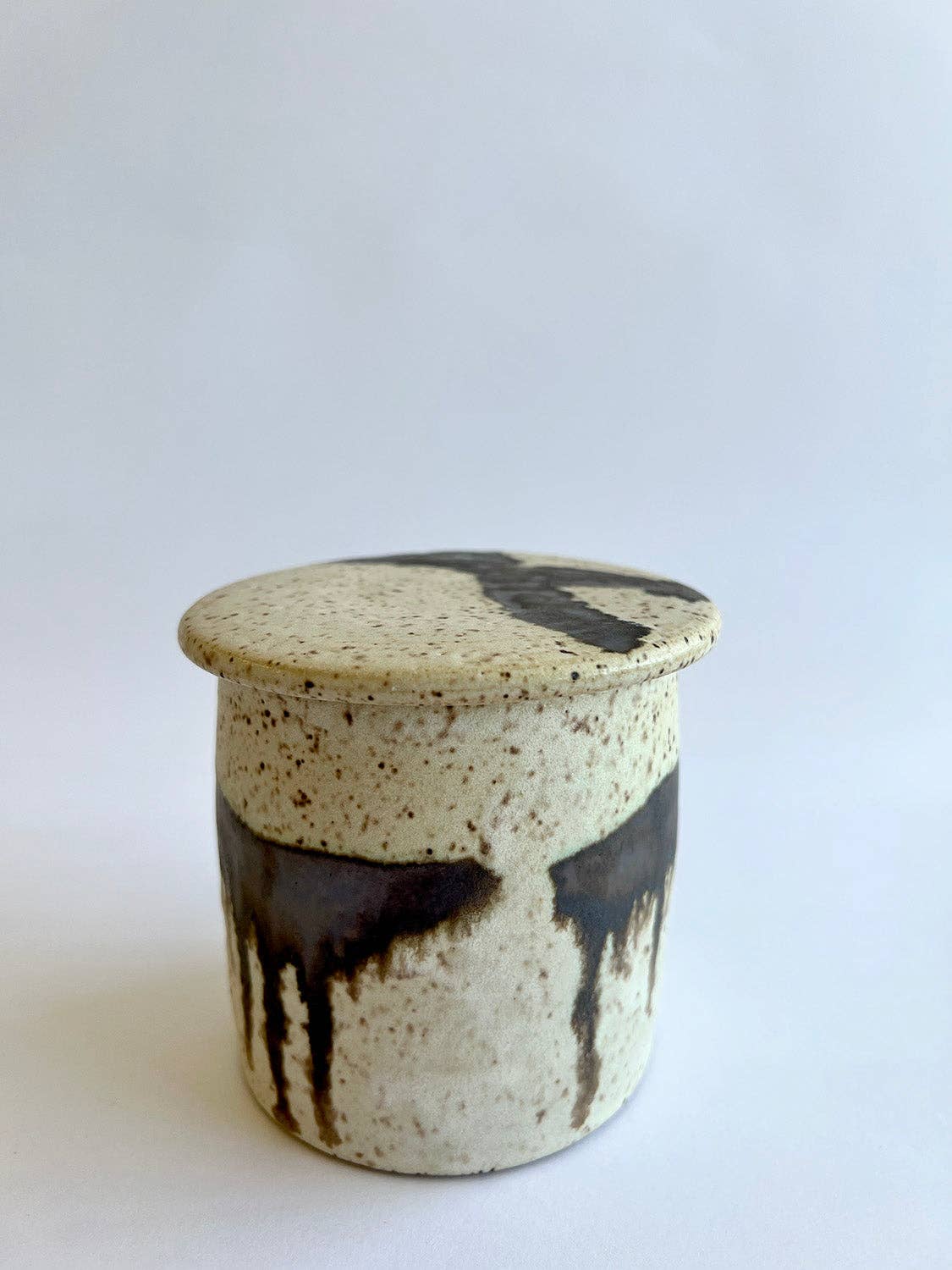 Gina DeSantis Ceramics - Wholesale Butter Dish - Luna French Butter Crock3