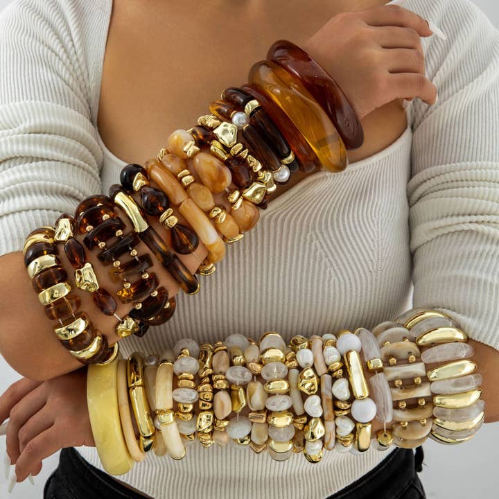 Exaggerated Acrylic Bead Bracelet Set Colorful Retro Jewelry for wholesale by DREAM VERA APPAREL