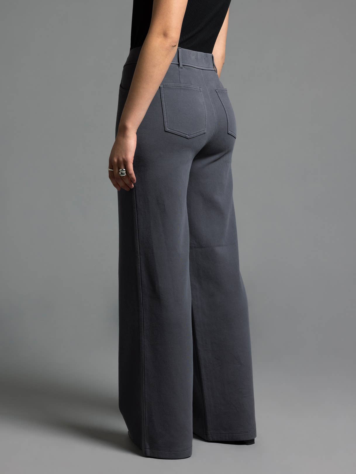 Weekend Los Angeles - Wholesale Pants - Women's - Elastic Waistband Relaxed Pants - GENEVIEVE PANTS2
