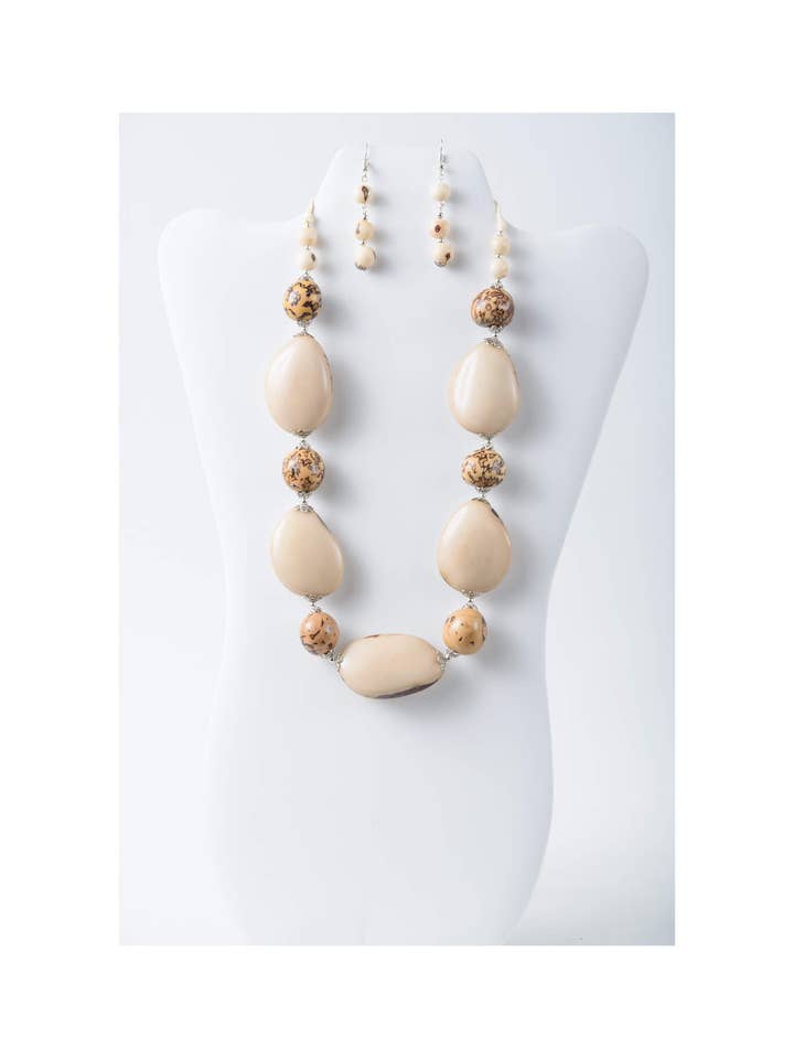 Nancy Natural Tagua Statement‑Halskette und Ohrring‑Set für den Großhandel von TaguArtsy