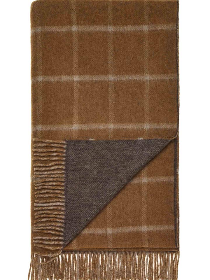 Plaid en mérinos à motif chevrons pour la vente par Bronte by Moon