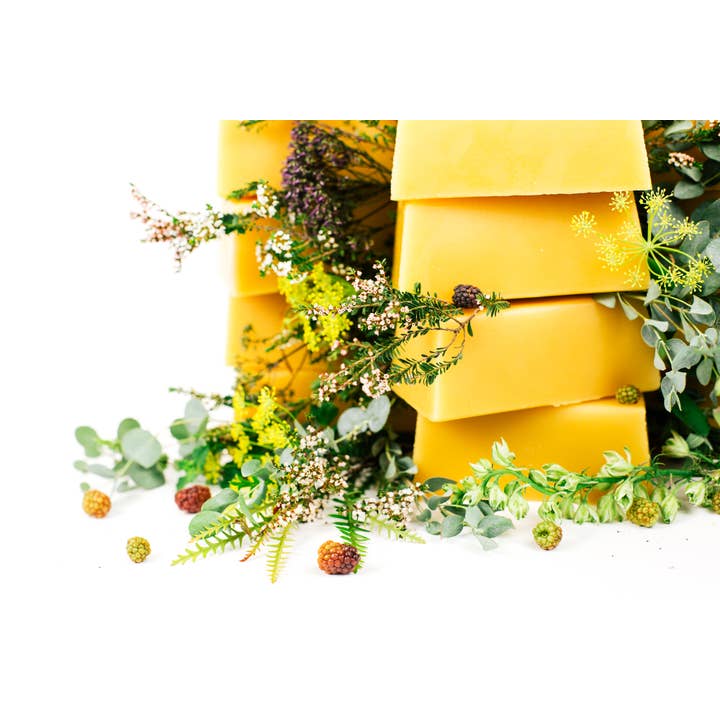 The Beeswax Co. - Wholesale Craft supplies - 5 Pound Block Pure Beeswax3