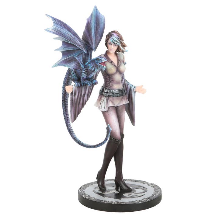 Something Different Wholesale – wholesale Decorative figurine – Dragon Trainer Figurine by Anne Stokes5