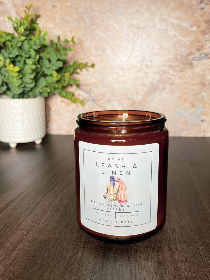 Vela de soja Leash & Linen, 8 onzas, que elimina el olor para venta al por mayor de Bahati Pets