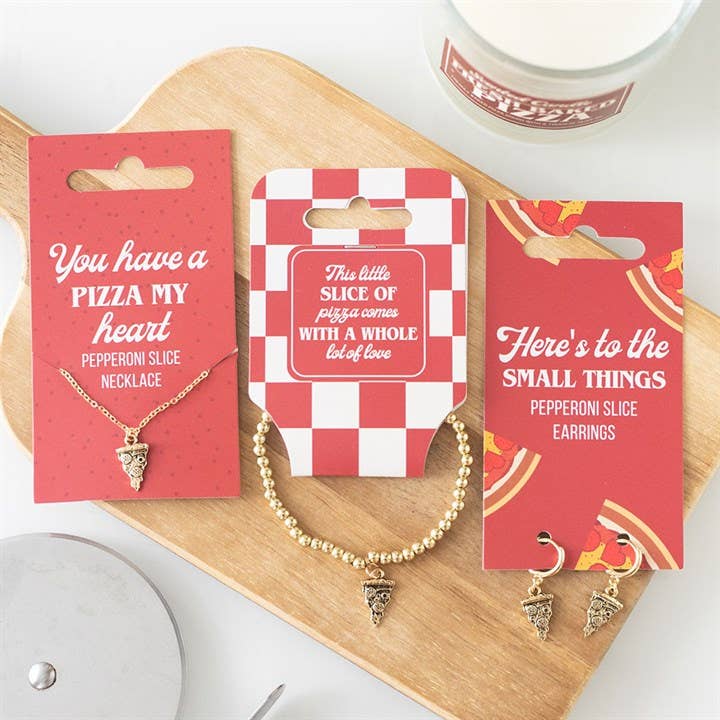 Something Different Wholesale – wholesale Retailer display – Jewellery – Set of 18 Pizza Jewellery Pieces on Display1