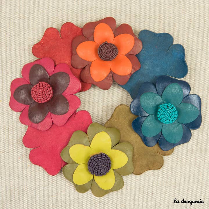 Anemone leather flower for wholesale by LA DROGUERIE