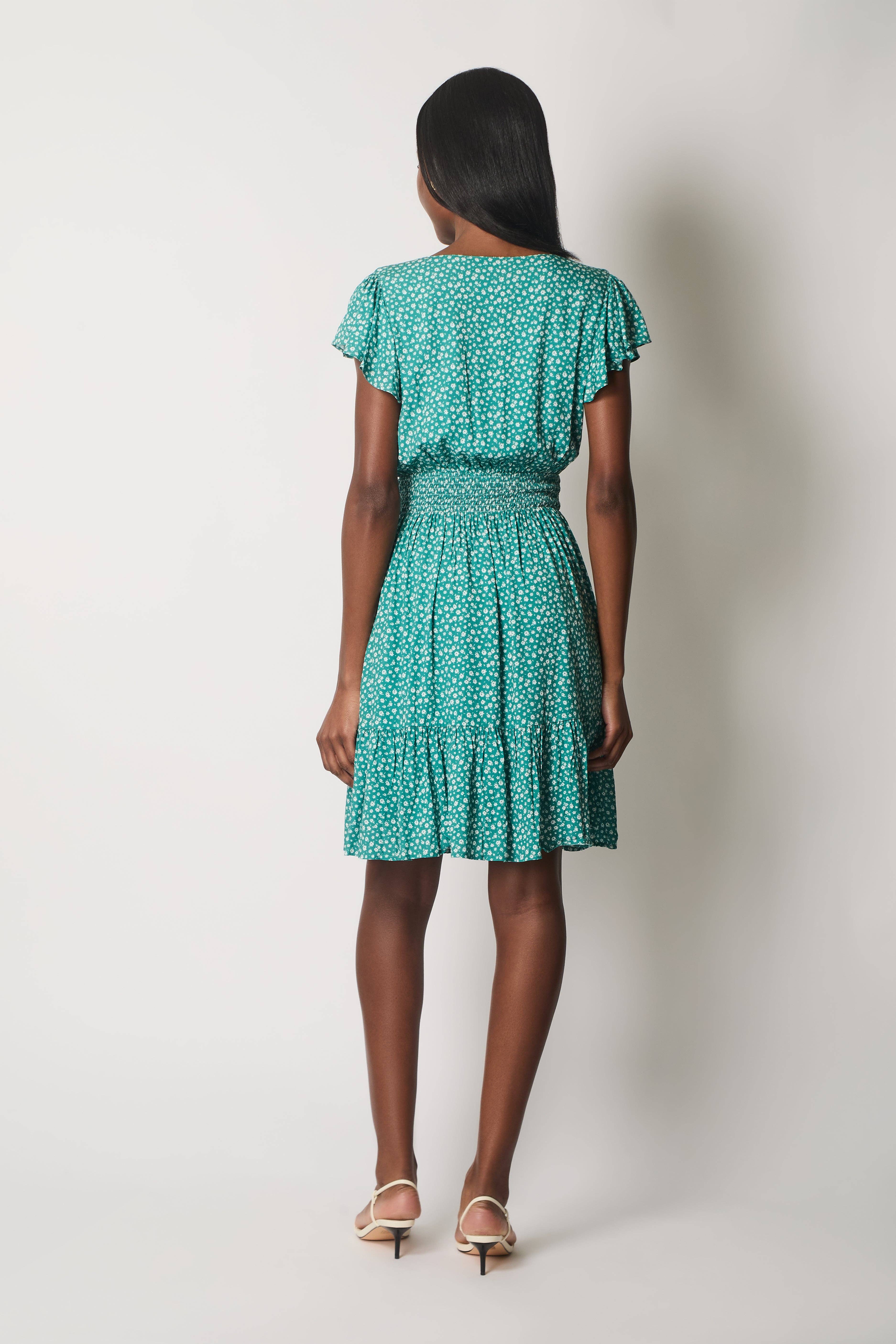 SOLO – Vestido - Mulher por atacado – Vestido Floral com Mangas Flutuantes e Cintura Franzida - Verde3