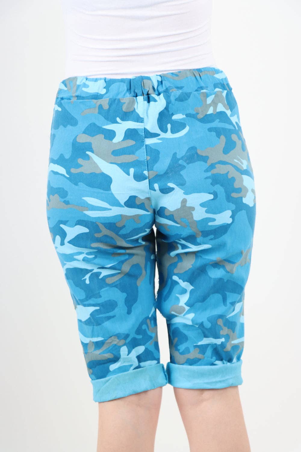 Miss Bold – wholesale Shorts – Women’s – Italian Camouflage Magic Chino Shorts83