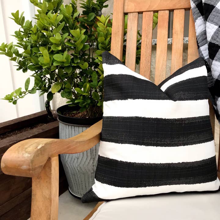 Studio Pillows - Wholesale Throw/Decorative Pillow - Classic Black and White Outdoor Pillows - Ace3