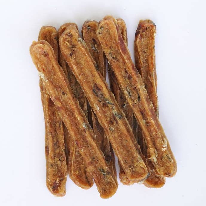 Lucky-Pet Handels- und Produktions GmbH - Wholesale Pet Treats - Dog - Fish4Dogs ® Love Salmon Sticks 85 g2