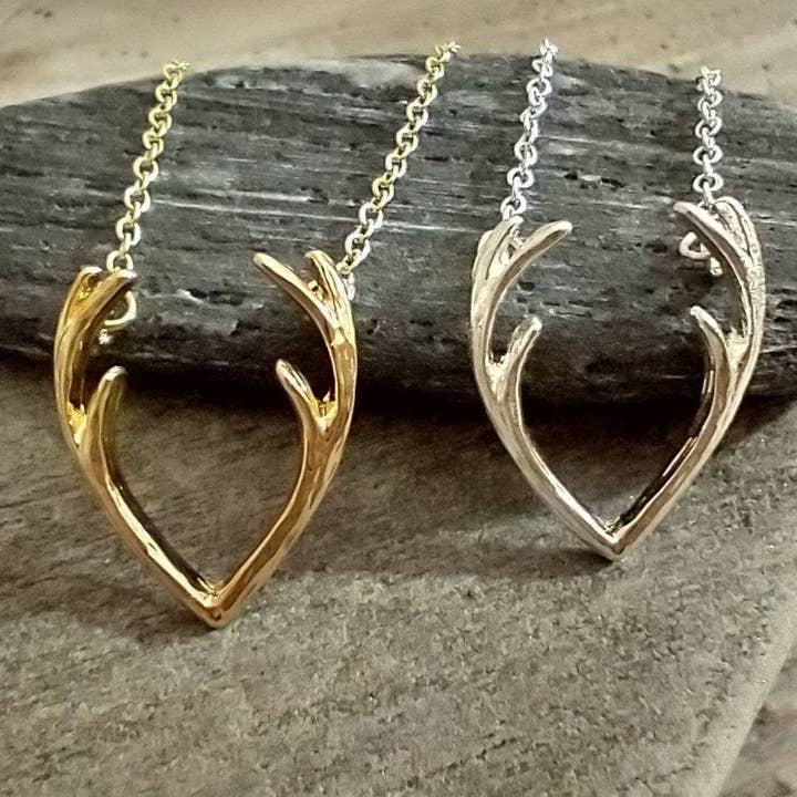 Piccadilly Pendants - Venta al por mayor Collares con colgantes/abalorios - Collar de asta, collar de naturaleza, collar de animales