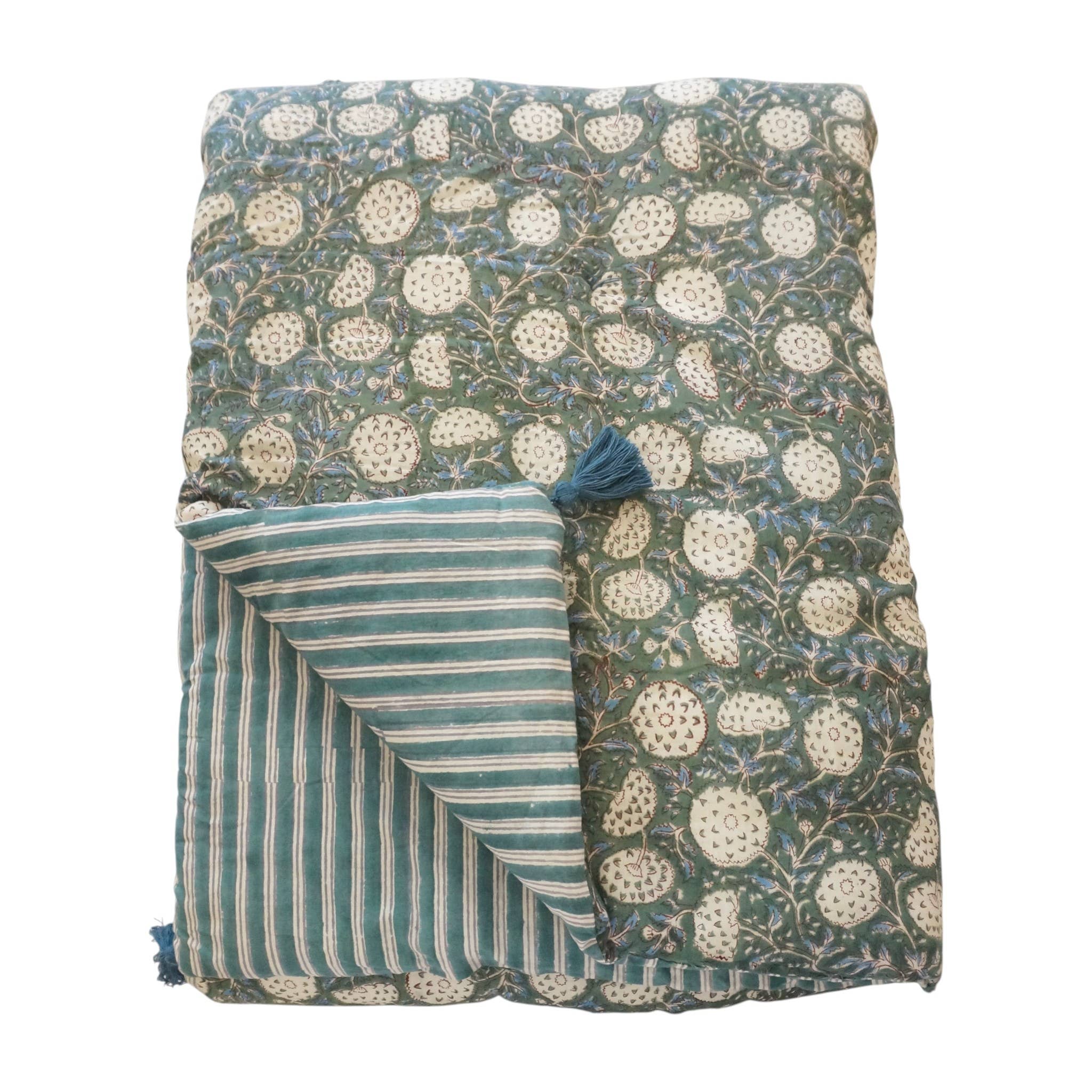 Claire Beaugrand - Wholesale Quilt - Printed cotton quilt "Eva"1