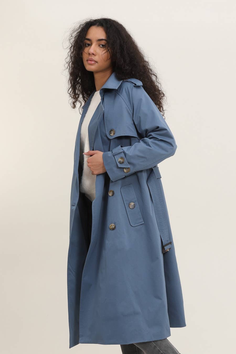 Attrait Paris - Wholesale Trench Coat - Women's - Long double-breasted trench coat15