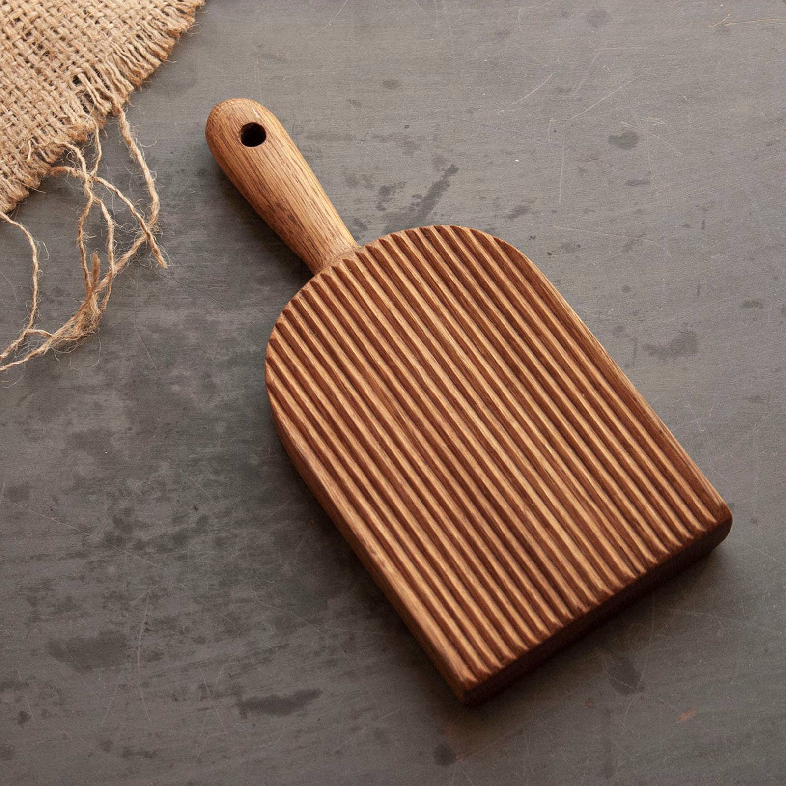 I Wood Say - Vente Ustensile/gadget de cuisine - Planche à gnocchis en chêne artisanal de style vintage3