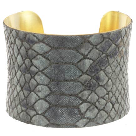 a.v. max – Großhandel Manschettenarmband – Lederumwickelte konkave Manschette|Viele Farben4