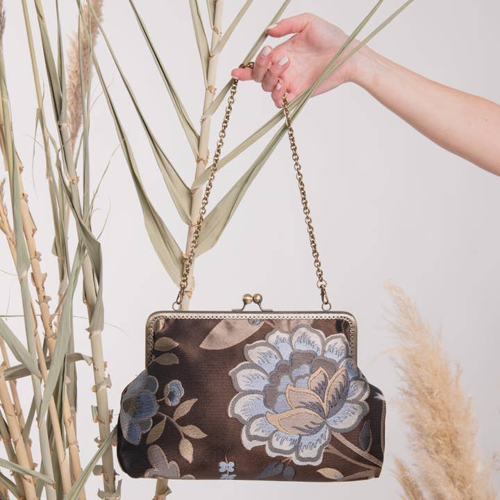 ISOTTA Fleurs bleues pour la vente par Giratine