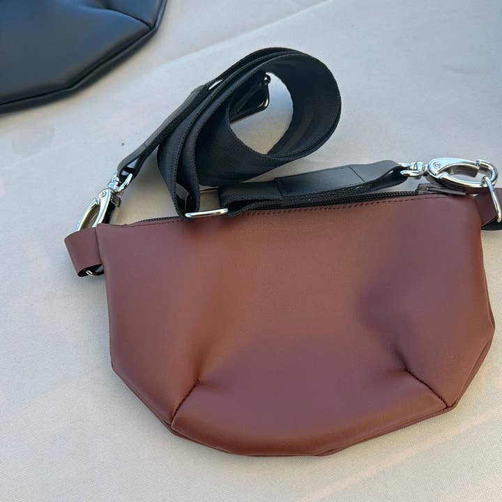 New Culture Vegan Boutique - Wholesale Crossbody Bag - Unisex - Cactus Leather Cross Body Bag3