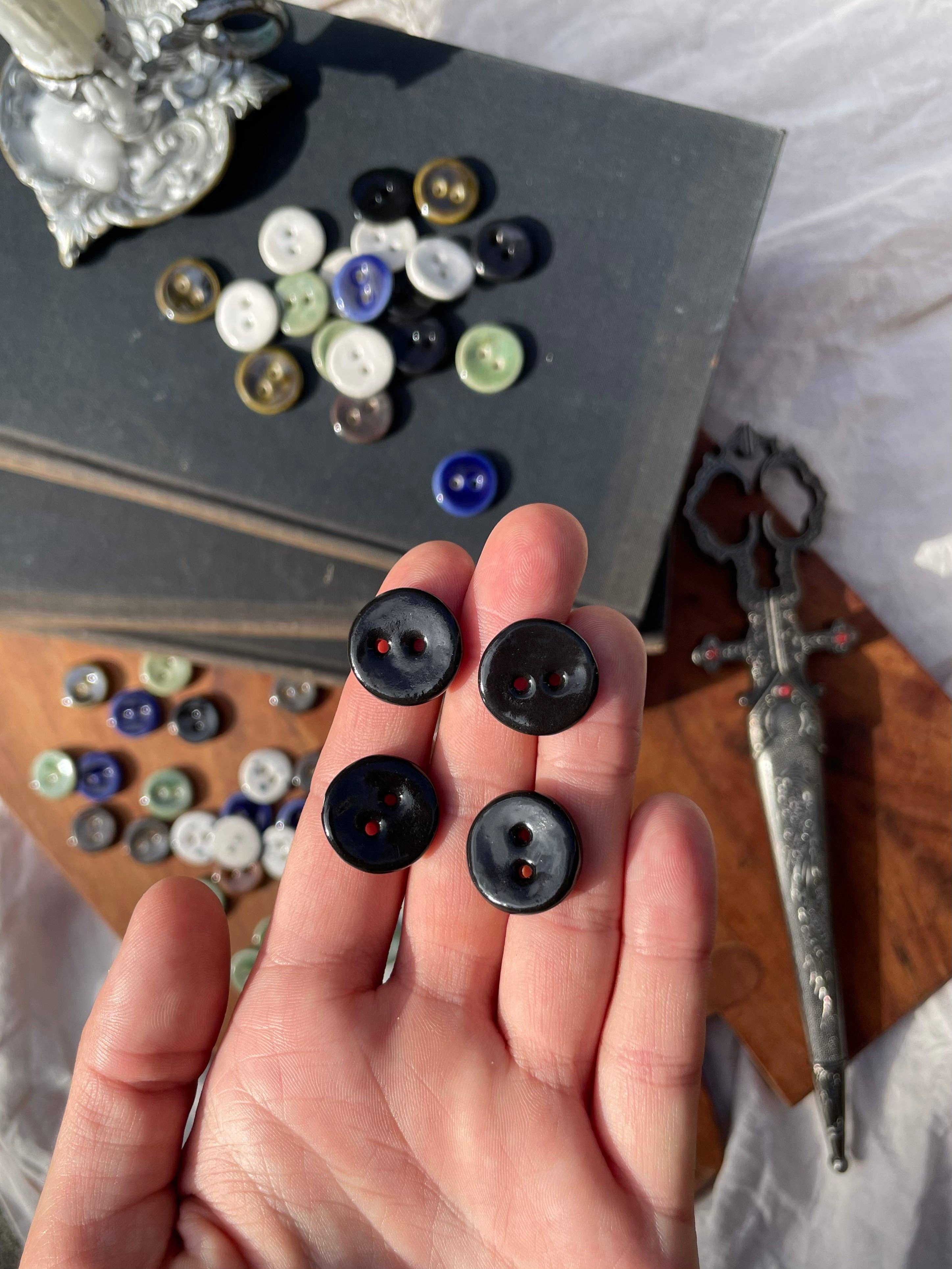 Silver Beast Studio - Wholesale Sewing Button/Snap - 18mm Original Buttons (Set of 5)8