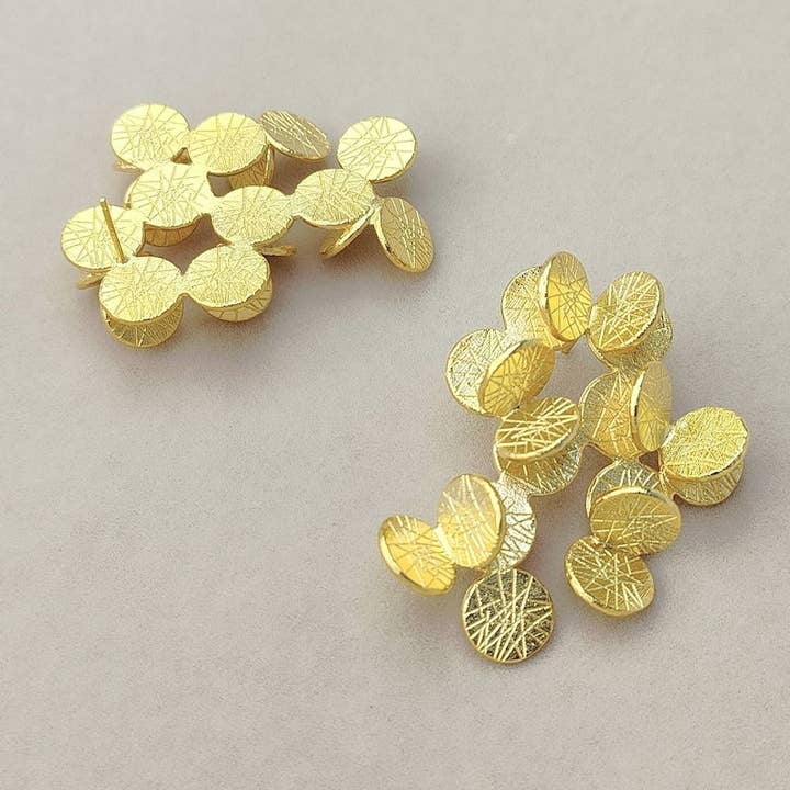 LanLivia - Vendita all'ingrosso Orecchini a bottone - Eleganti orecchini a bouquet di fiori2