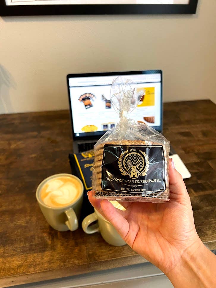 Dutch Waffle Company Stroopwafel Cookie - Wholesale Cookie - 8-Pack Traditional Caramel Stroopwafel cookie - snack (96ct)8