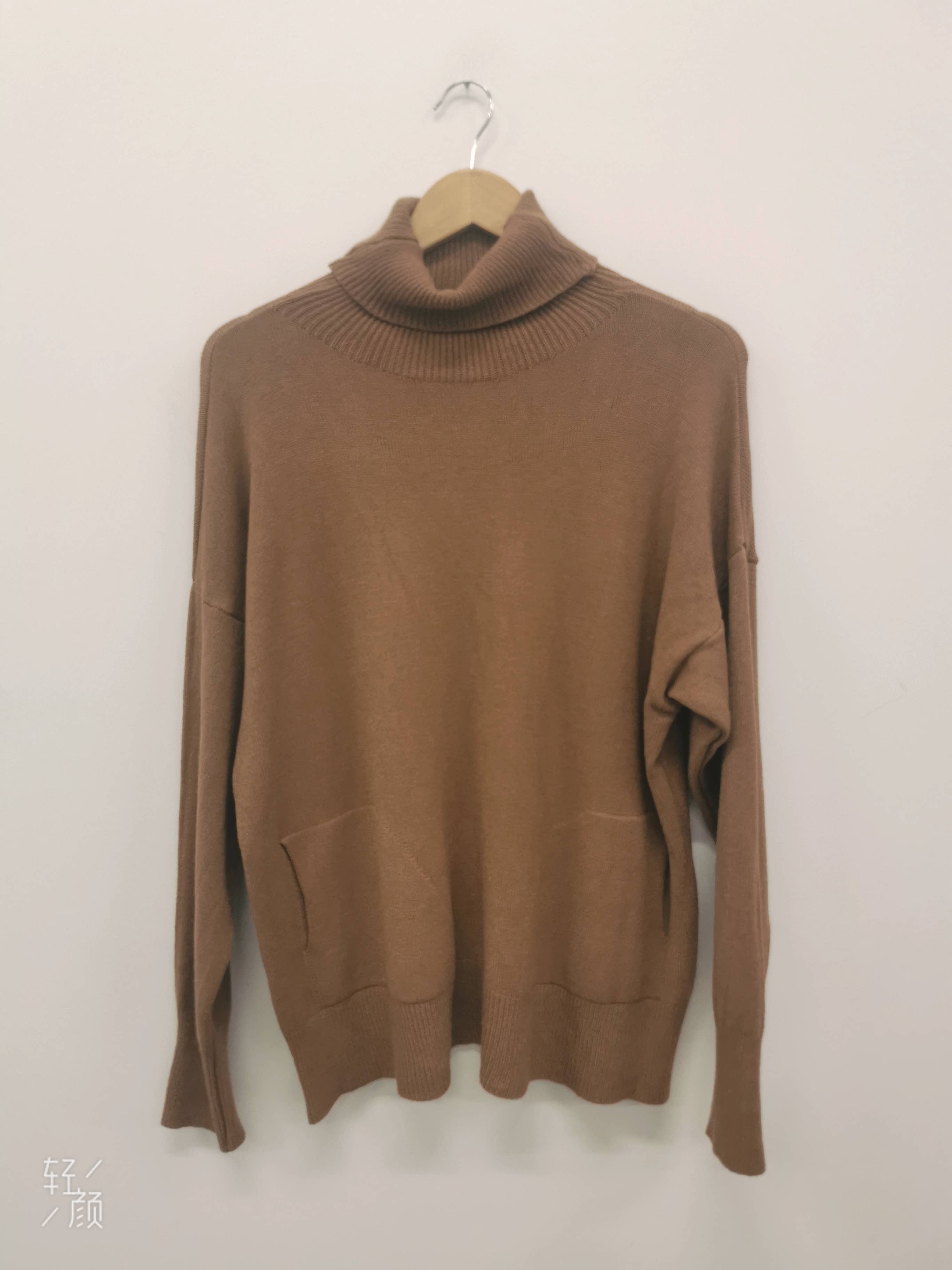 ORNELLA PARIS - Wholesale Pullover-trui - Dames - Effen coltrui LEL-P003019