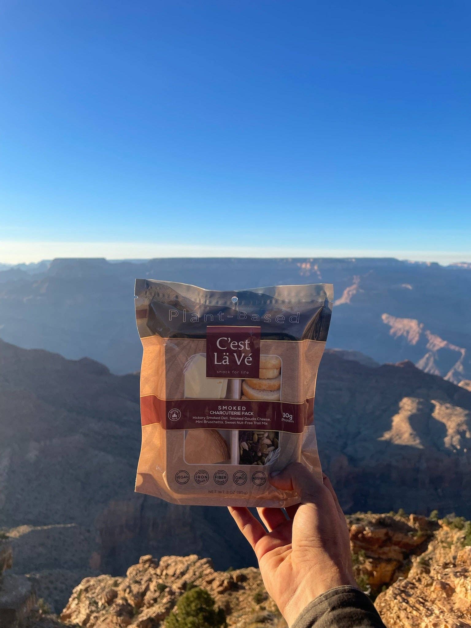 C'est Lä Vé - Wholesale Shelf Stable Prepared Meal - Smoked Plant Based Charcuterie Snack 3