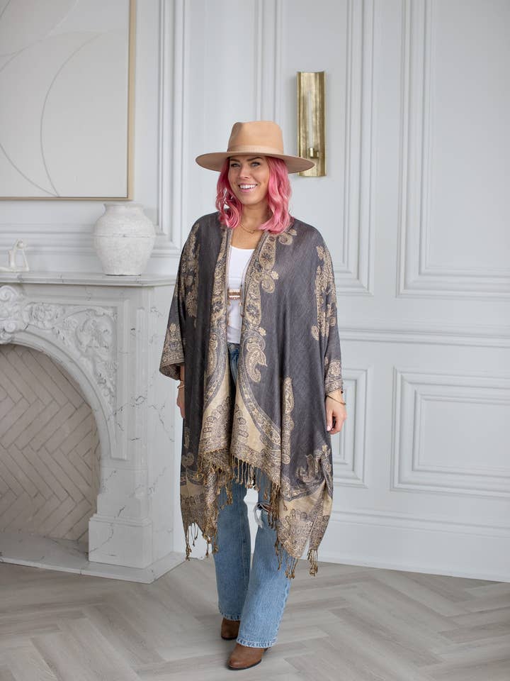 Ellemairco - Wholesale Kimono - Women's - Swan Song Kimono