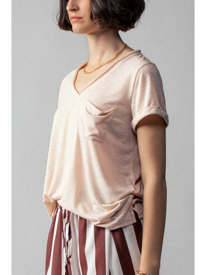 Urban Daizy - Wholesale T-Shirt - Women's - Rolled Sleeve V-Neck Pocket Tee35