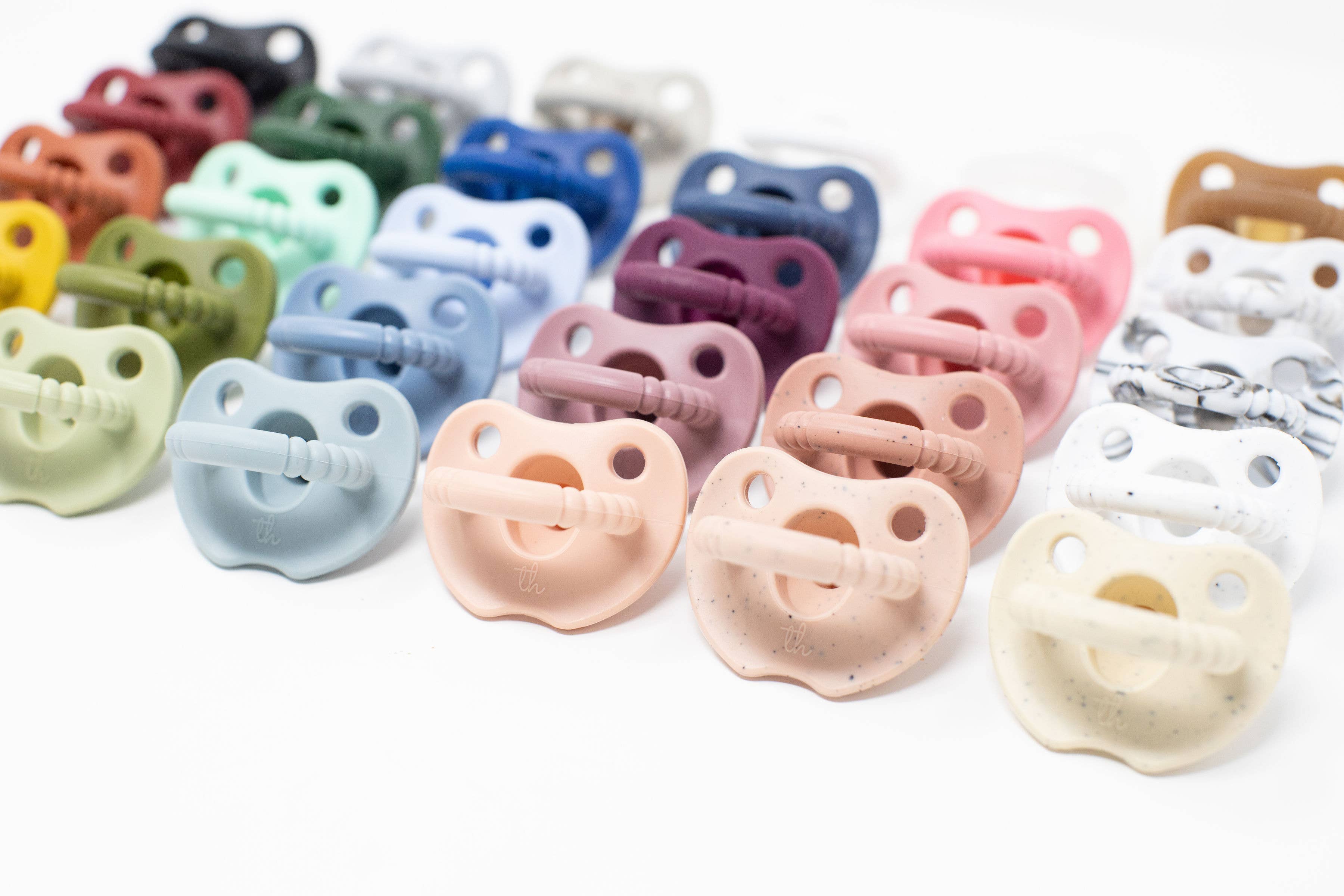 Three Hearts & Co./EMO & CO. - Wholesale Pacifier - Baby - Silicone Soothers (PACIFIERS)60