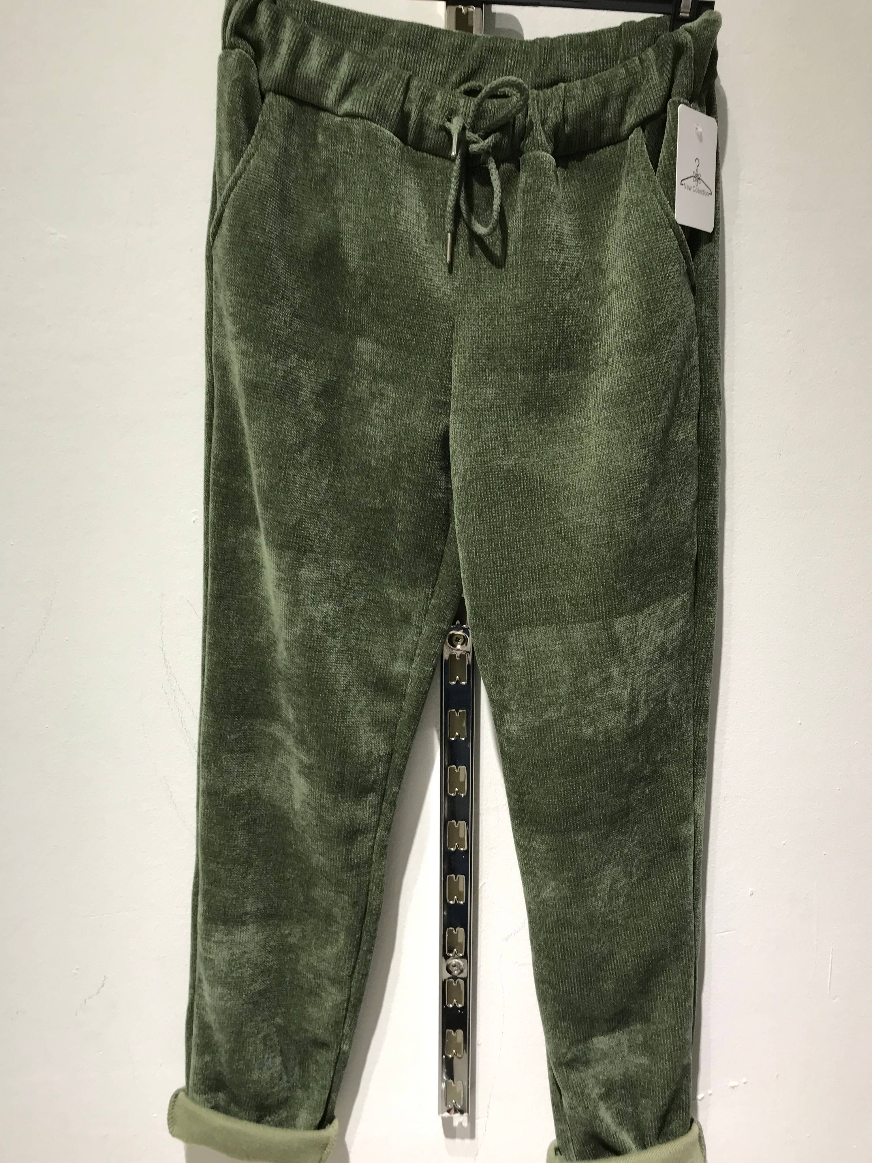Only Yuan - Vendita all'ingrosso Pantalone - Donna - ref 7859 pantaloni in velluto a coste2