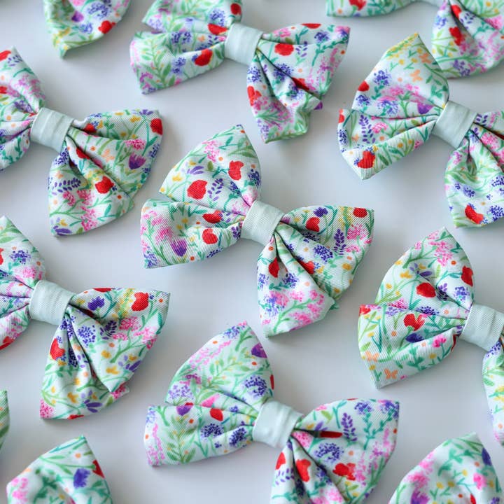 Hond Matroos Strik - Wilde Bloemenweide voor wholesale door The aDoraBle Pooch Company