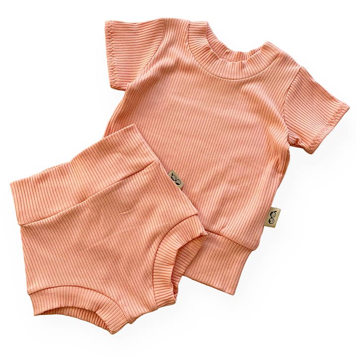 Ensemble de salon d'été côtelé au melon pour la vente par Dudis Design