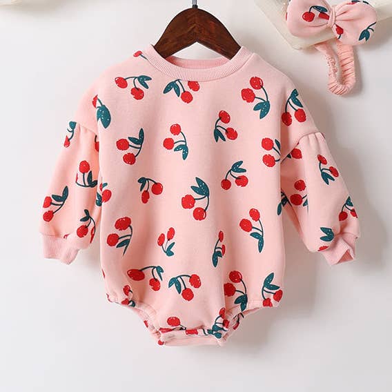 Body a triangolo con maniche a lanterna e motivo ciliegia per bambina. per la vendita all'ingrosso da parte di MyKids-USA®