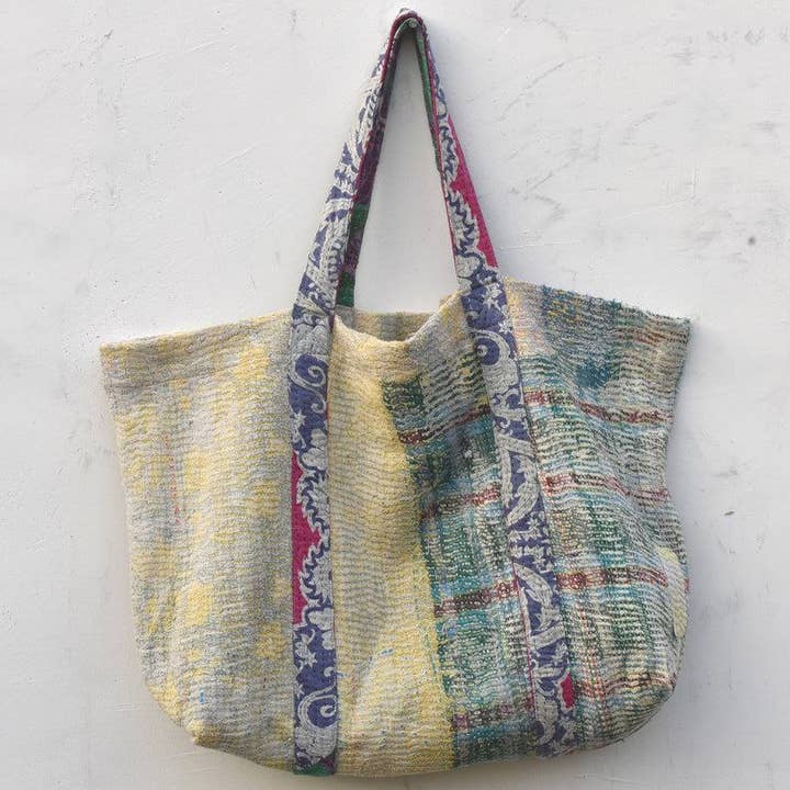 bhavnas boutique – Großhandel Schultertasche – Damen – Handgefertigte indische Kantha Tasche – Vintage Damen Einkaufstasche3