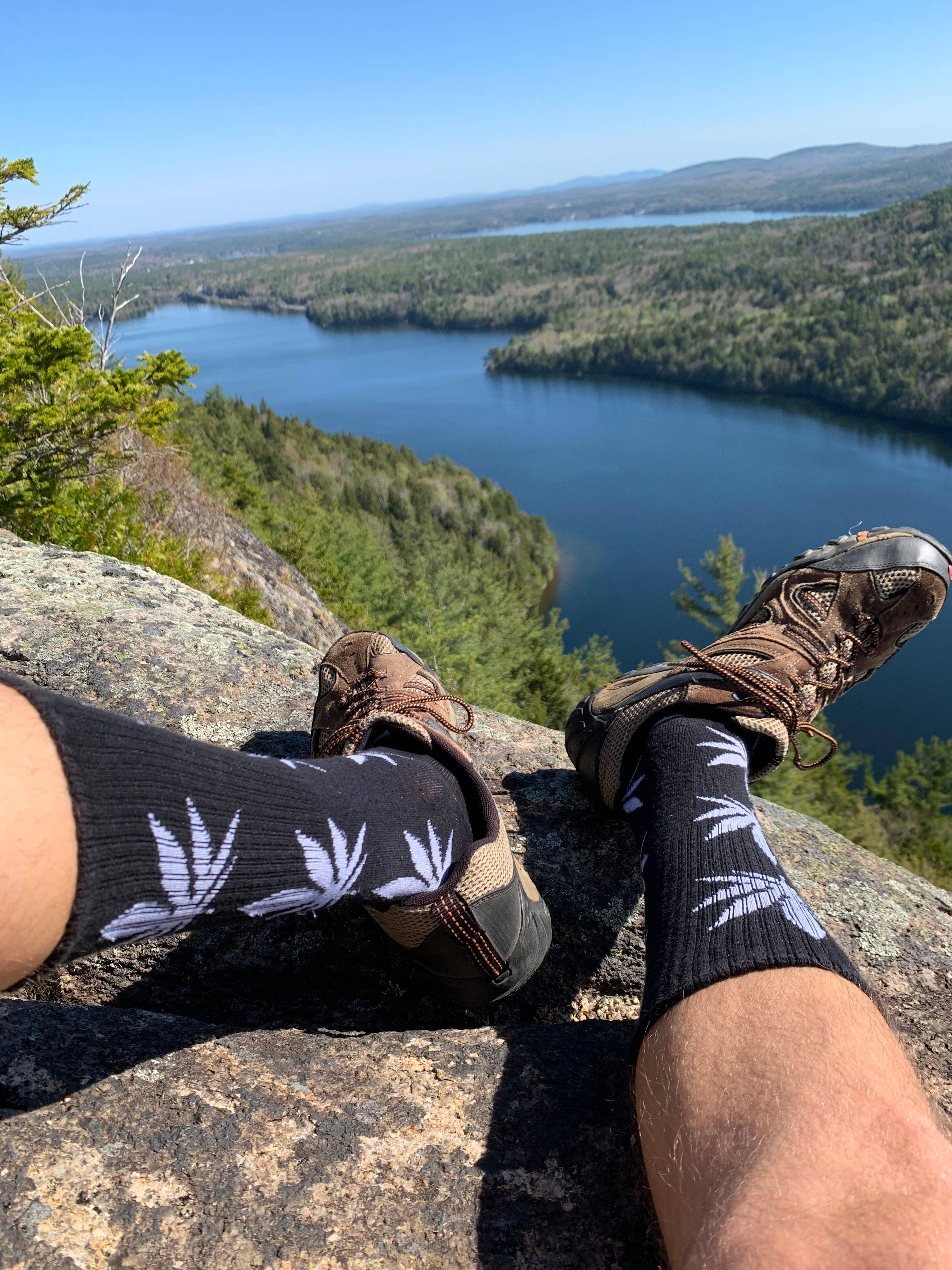 Torched Life – wholesale Socks – Unisex – Cannabis Socks Gift Set- Marijuana Socks- Pot Socks3