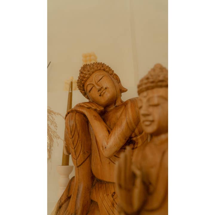 Kayu&Co. - Wholesale Beeldje/beeldhouwwerk - Handgesneden Boeddhabeeld 40 cm1