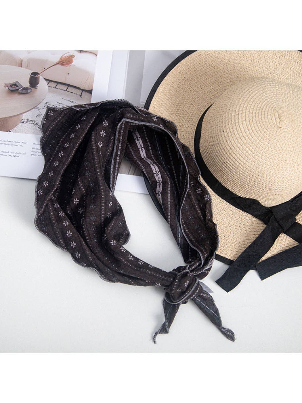 Funkyrel® Atzbranding Limited - Wholesale Scarf - Women's - Scarvii - Vintage Embroidered Triangle Scarf2