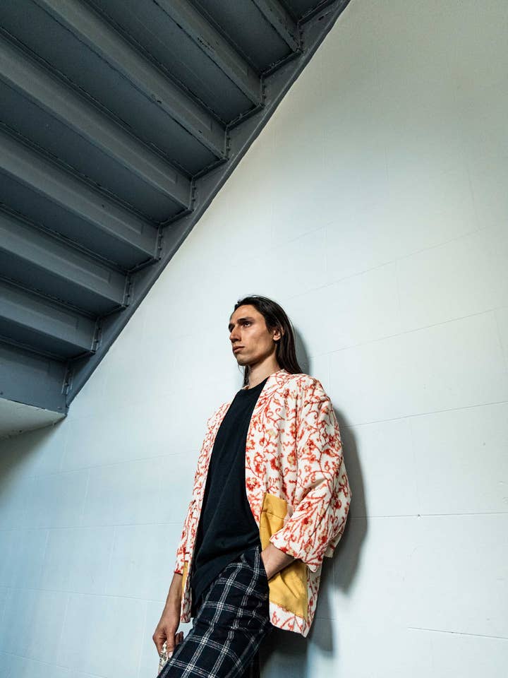 Cardigan Hiro pour la vente par Isaboko