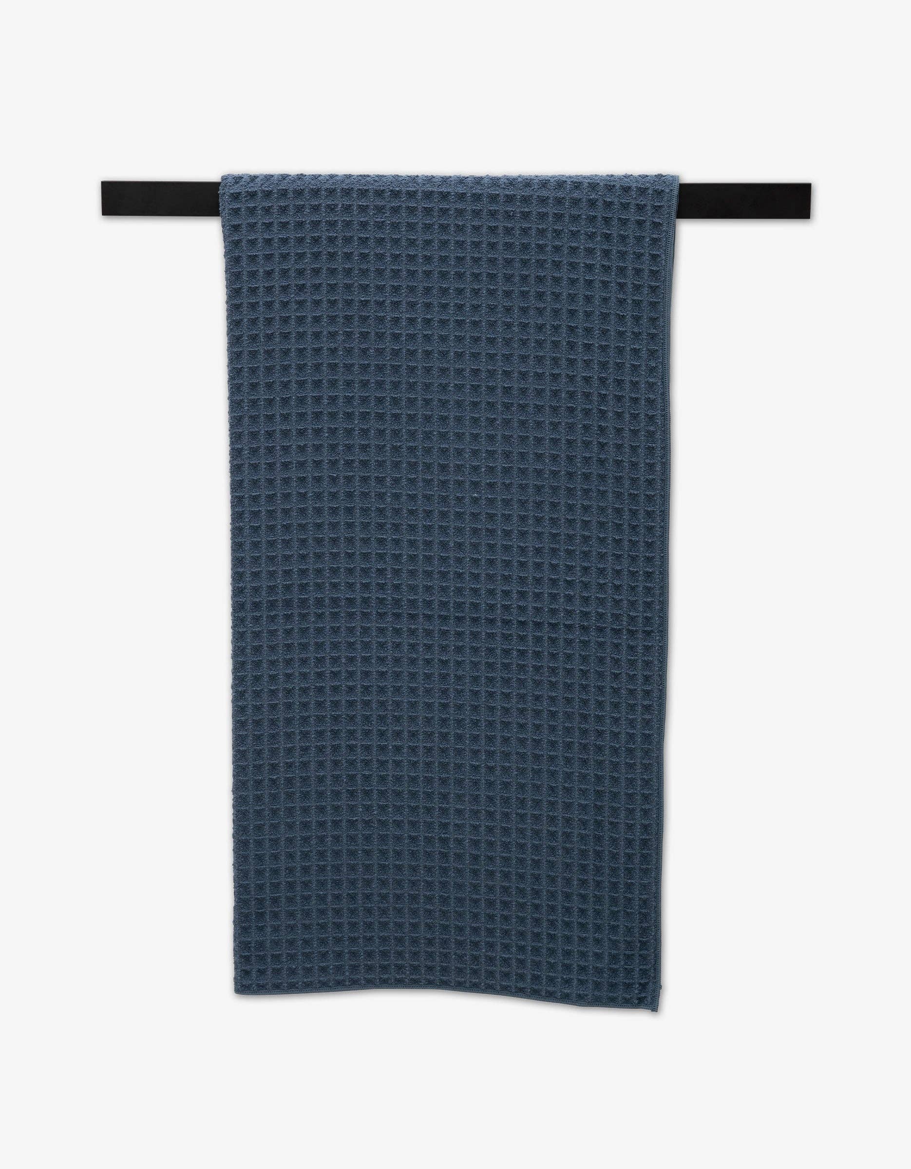 Geometry - Wholesale Bath Towel - Midnight Blue Waffle Bath Towel3