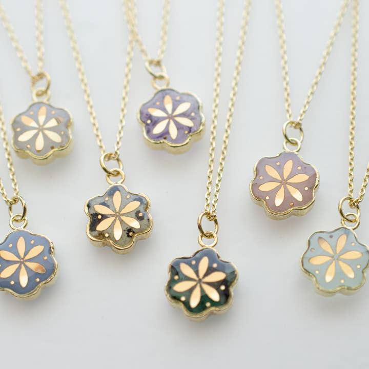 Jill Makes - Wholesale Pendant/Charm Necklace - Camille - Gemstone Flower Pendant Necklace