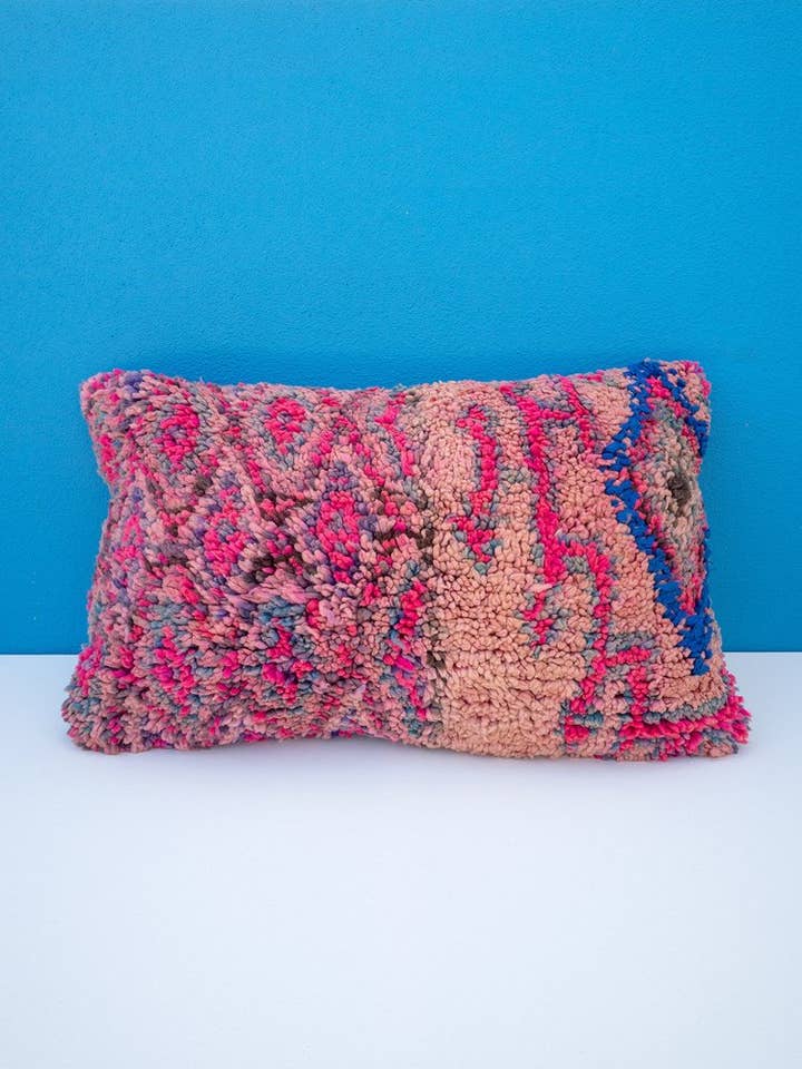 Handgemaakt kussen van Marokkaanse wol - 1 - 58 x 35 cm voor wholesale door Äventyr
